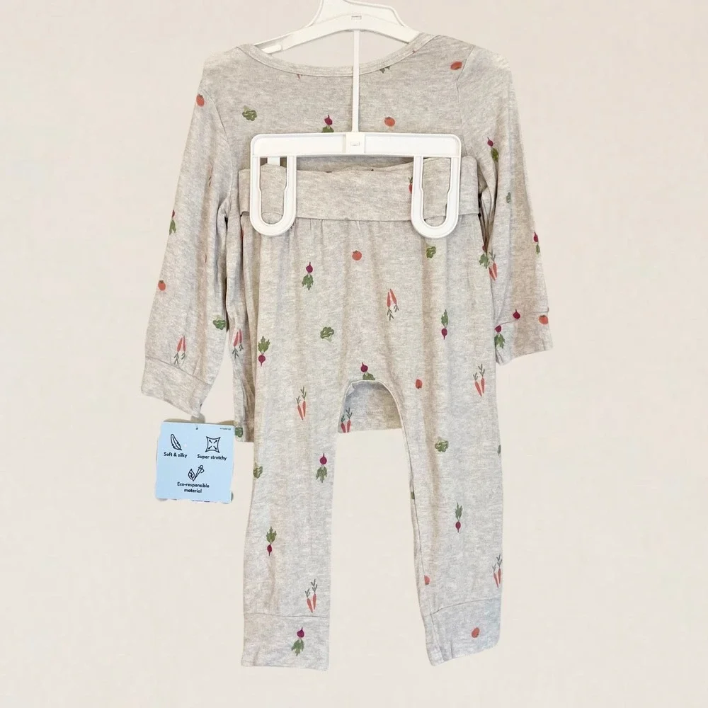 Carter's Just One‎ You Baby 12M Vegetable Print Pajama Set Gray 2pc NWT